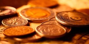 How To Read Sports Betting Odds: Spread, Moneyline, and Parlays