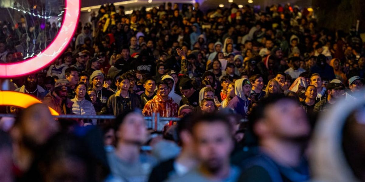 Top 10 US Cities For The Sober Curious Social Crowd