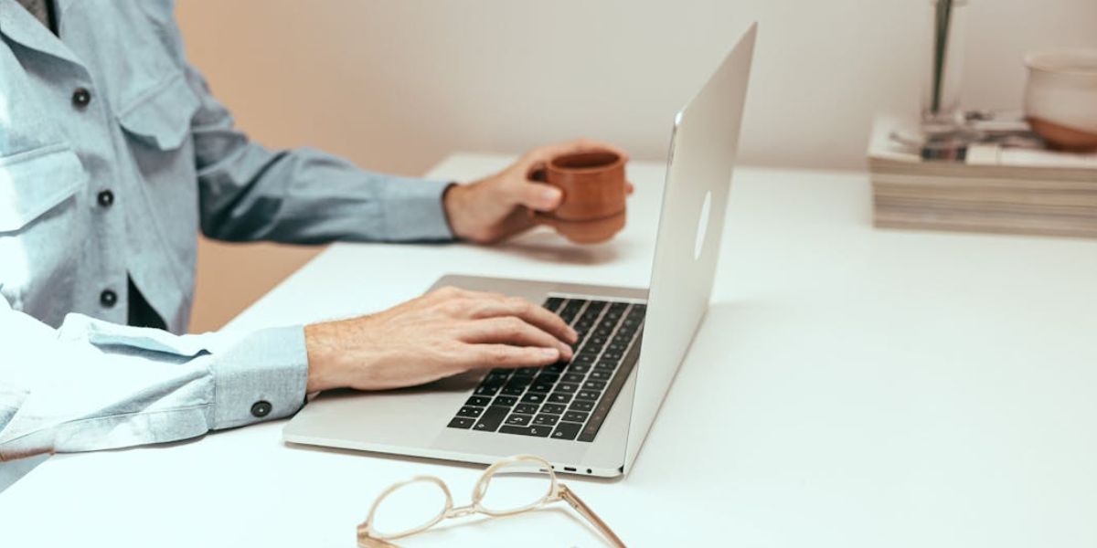 How To Optimize Your LinkedIn Profile For AI Recruiting Algorithms